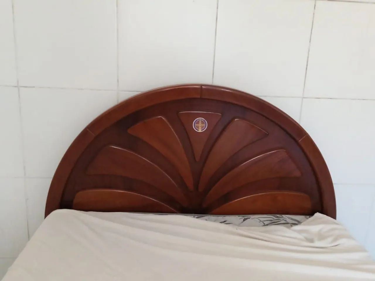 Cama casal de madeira  - Foto 2