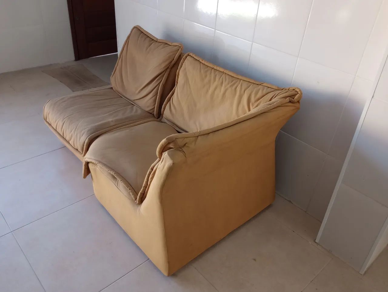 Duas poltronas que juntas formam um sofá de 2 Lugares. - Foto 4