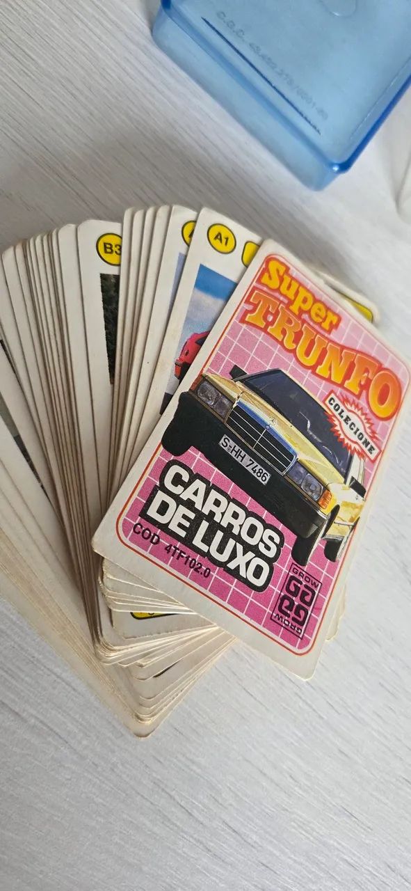 Super Trunfo Carros de Luxo - Foto 2