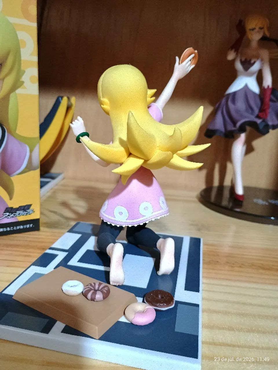 Figure Oshino Shinobu - Monogatari - Donuts - Foto 3