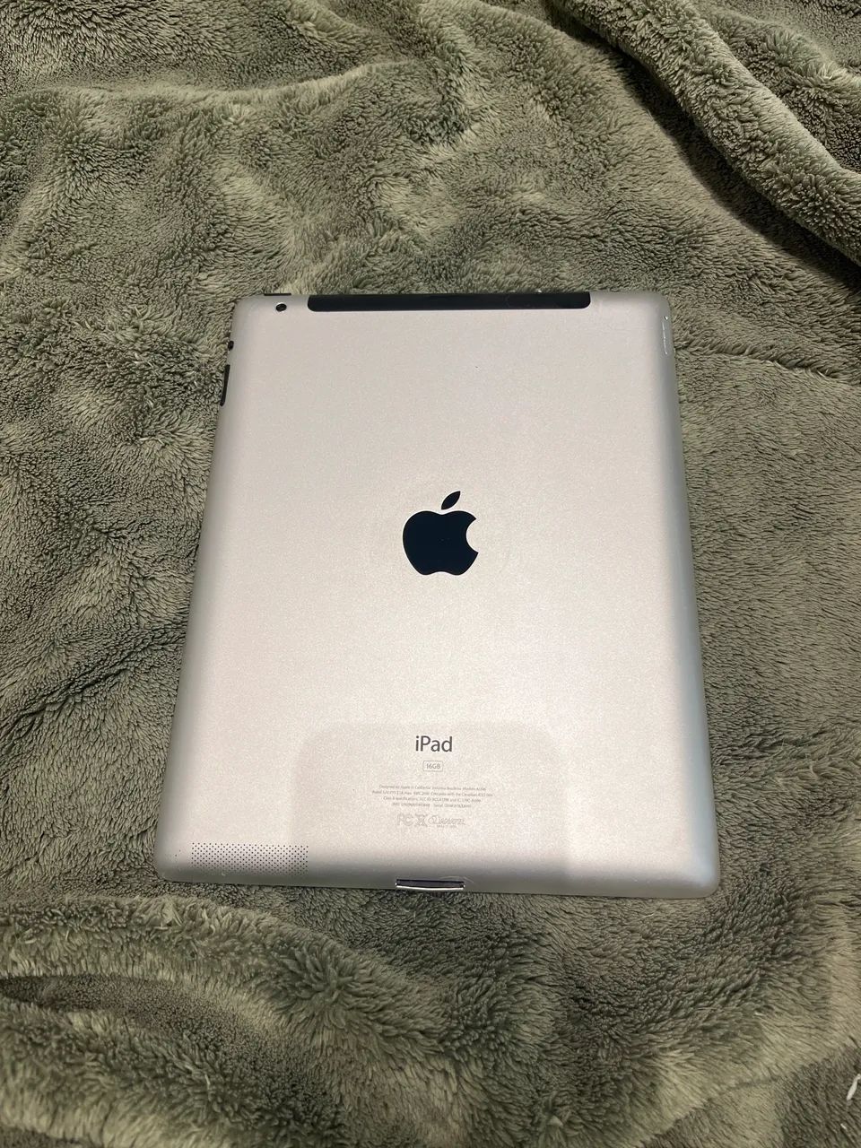 iPad 2 16GB Wi-Fi A1395