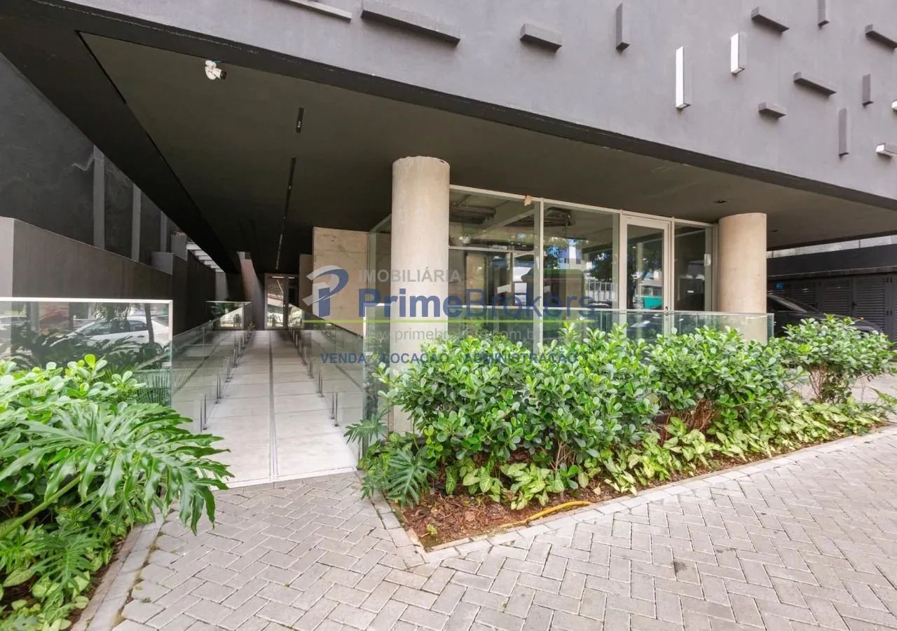 Loja pra venda e locação de 389 m² em Pinheiros