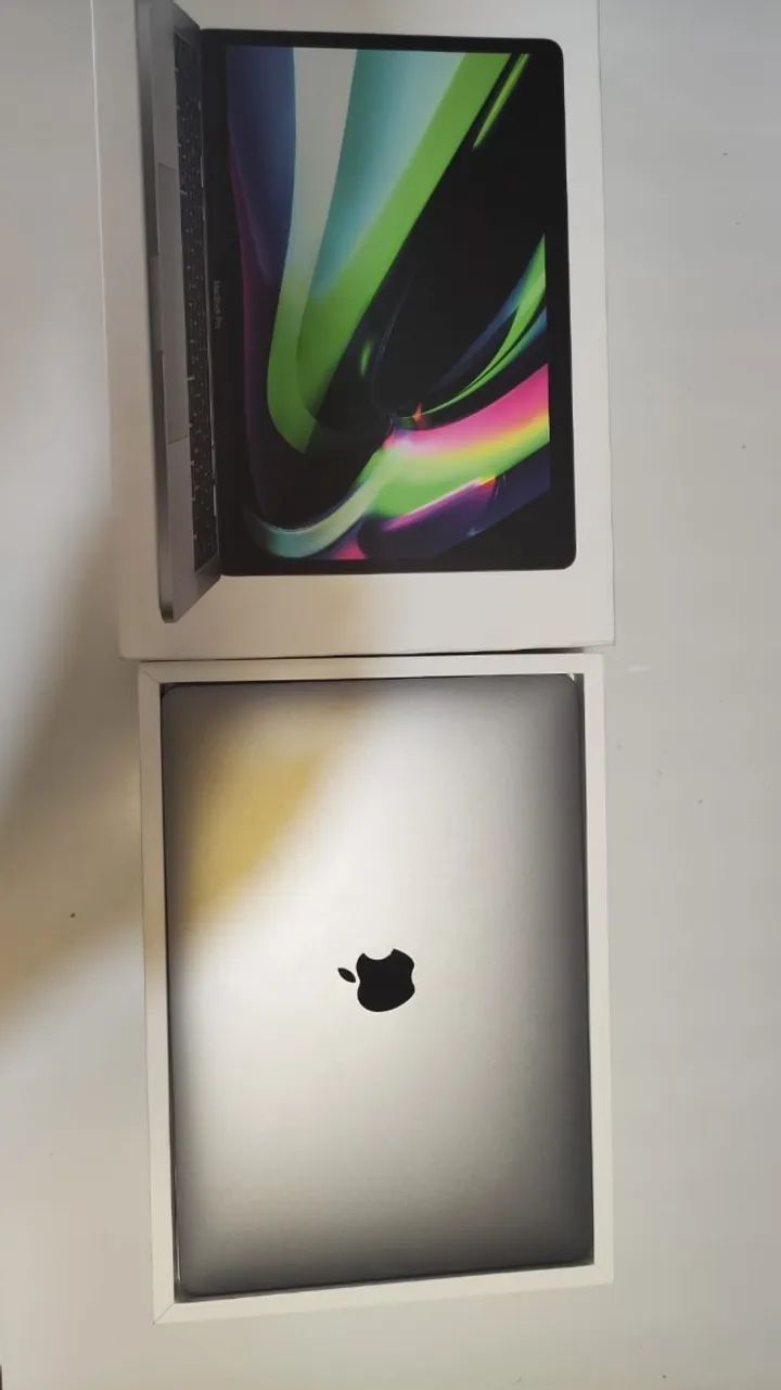MacBook Pro 13? M2 (2022) - 512GB SSD | Praticamente Novo