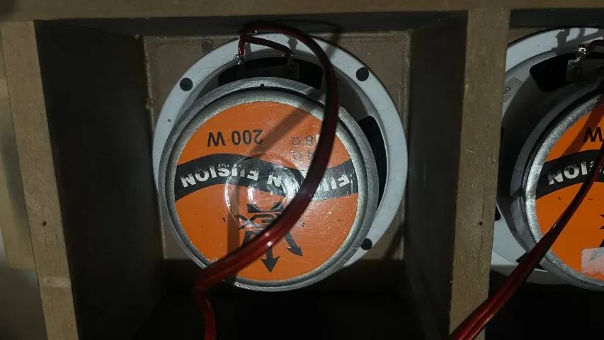 Par médio grave Rex 200w cada um 4oms + caixa dupla - Foto 4