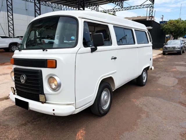 Volkswagen Kombi STANDARD 1.4 MI TOTAL FLEX 8V 2014