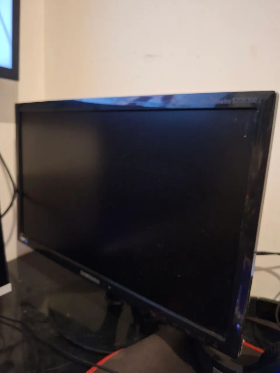 MONITOR SAMSUNG - ler descrição 
