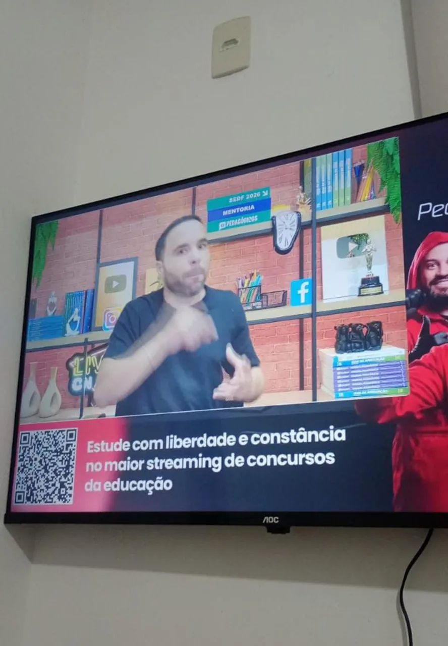 Tv AOC 43 polegadas  - Foto 5