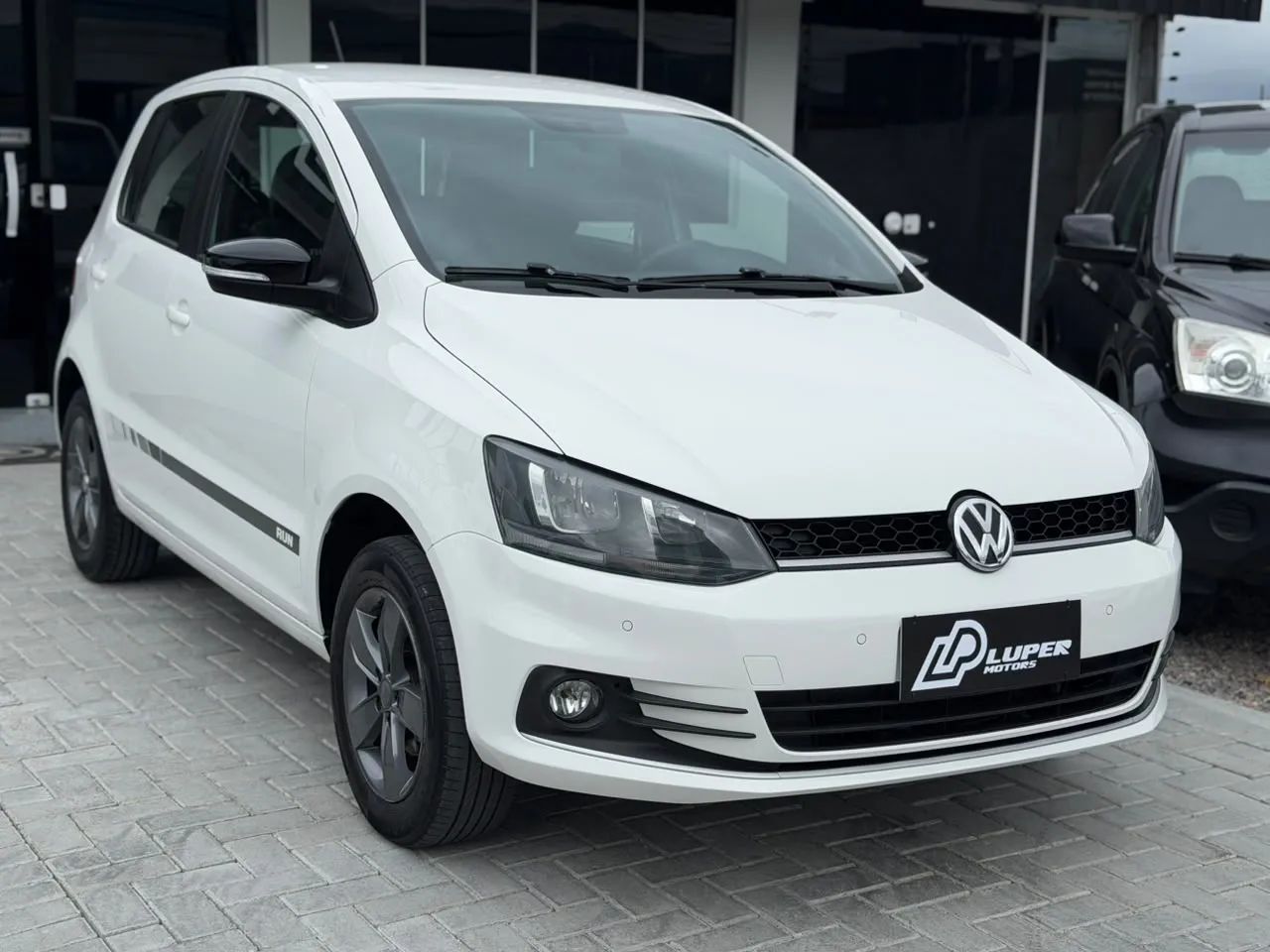 Volkswagen Fox RUN 1.6 Flex 8V 5P 2017 - Foto 3