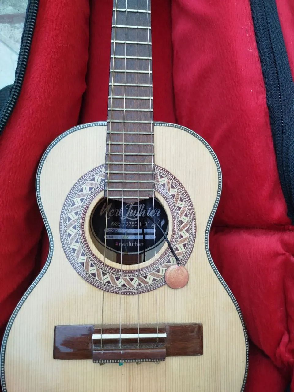 CAVAQUINHO LUTHIER 
