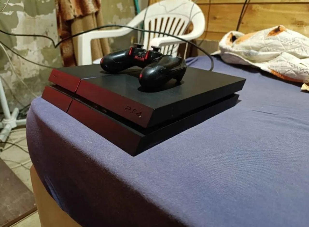 PS4 500gb Versão mais recente de software 