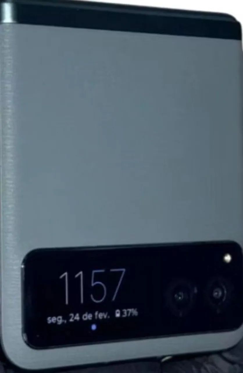 Motorola razr 40 super conservado  - Foto 3