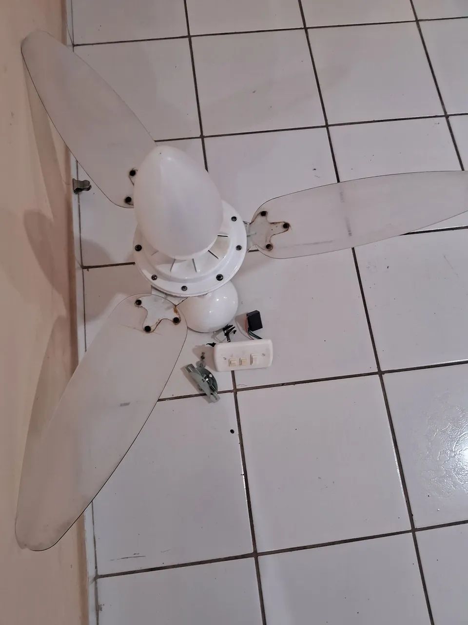 Vendo ventilador de teto 