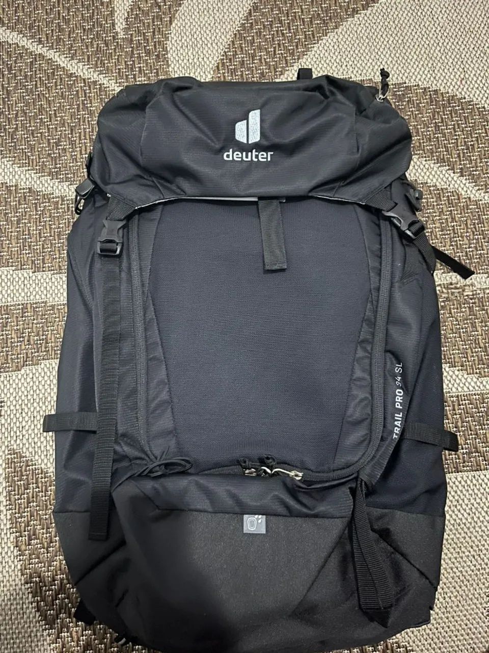 Mochila act trail 34 preta DEUTER - Foto 4