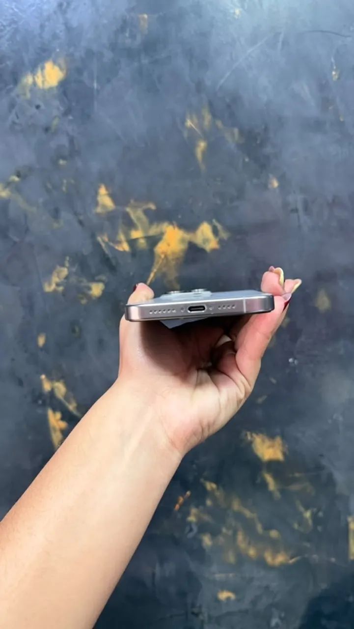 iPhone 15 pro max - Foto 5
