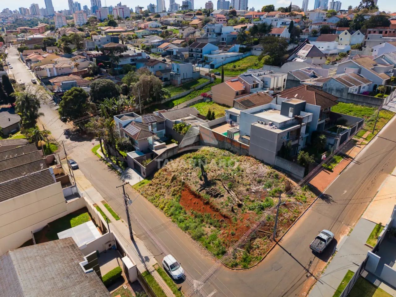 TERRENO DE ESQUINA - Foto 2