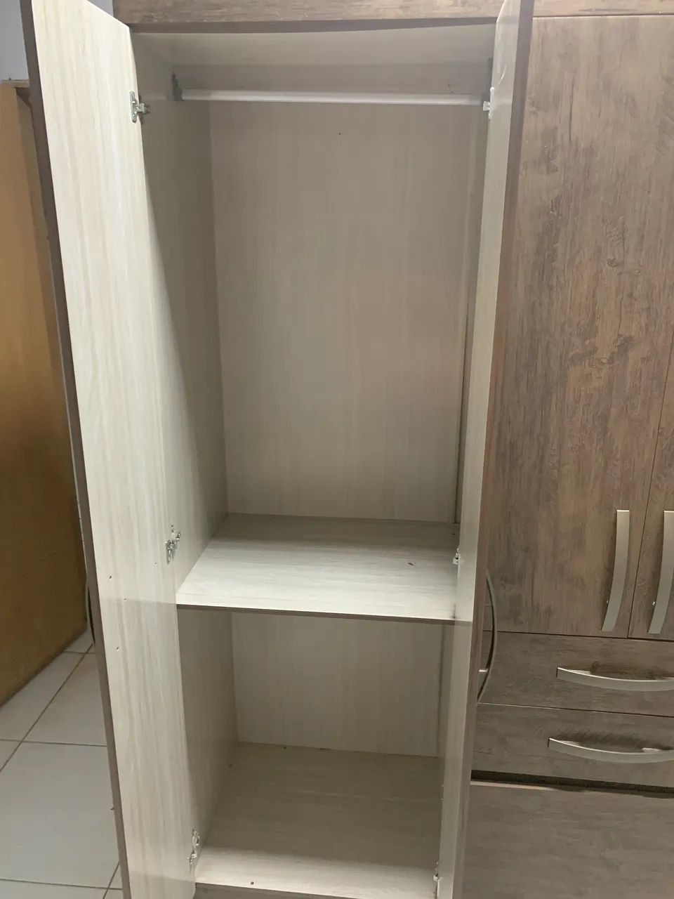 Guarda Roupa Semi Novo  - Foto 4