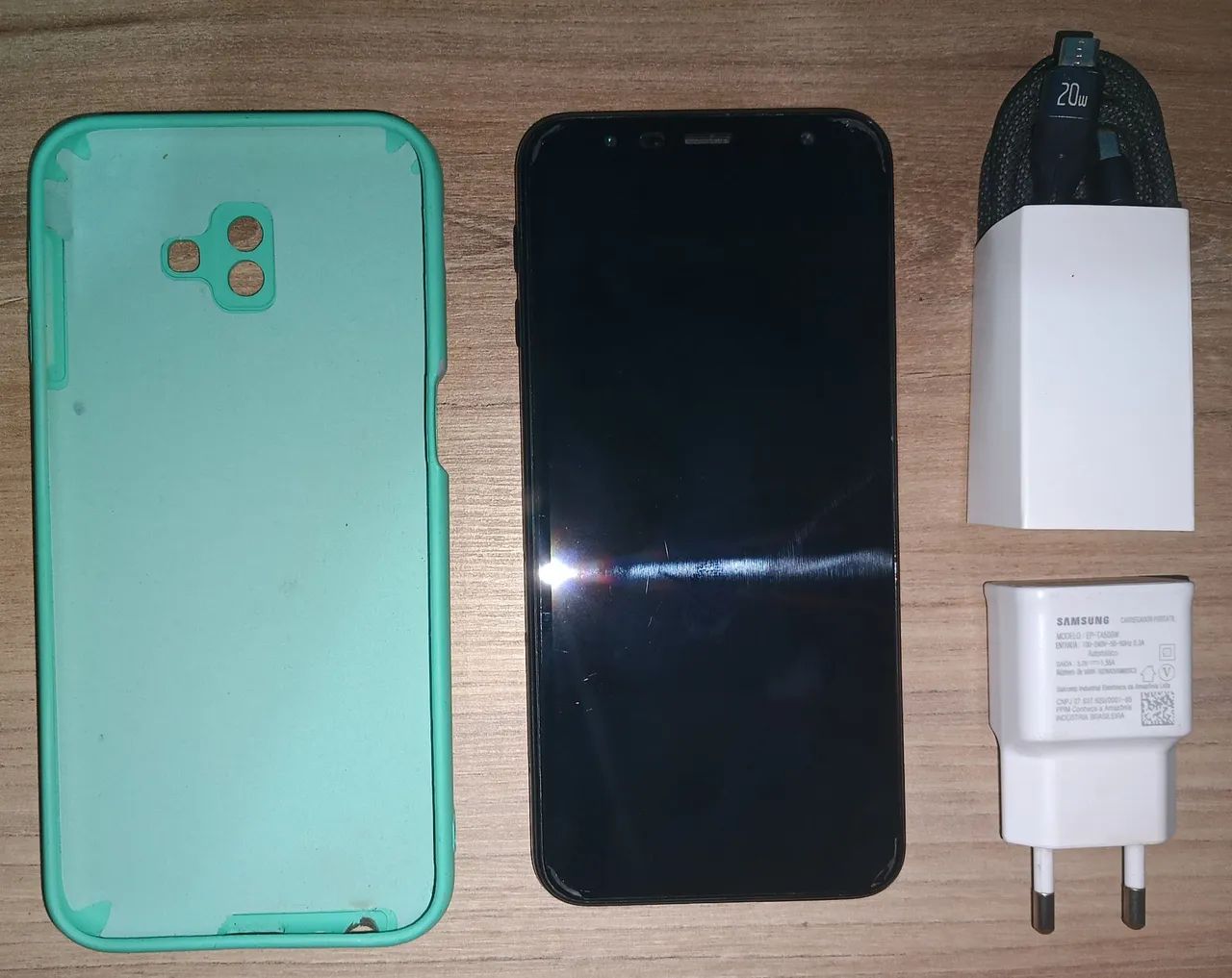 Celular Samsung J6  - Foto 3