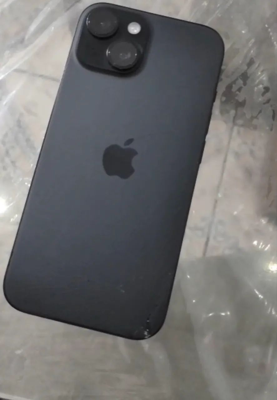 iPhone 15 256gb preto  - Foto 3