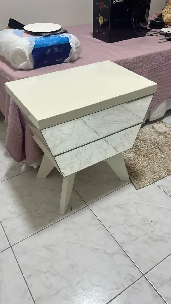 Mesa de cabeceira / mesinha / criado mudo - Foto 2