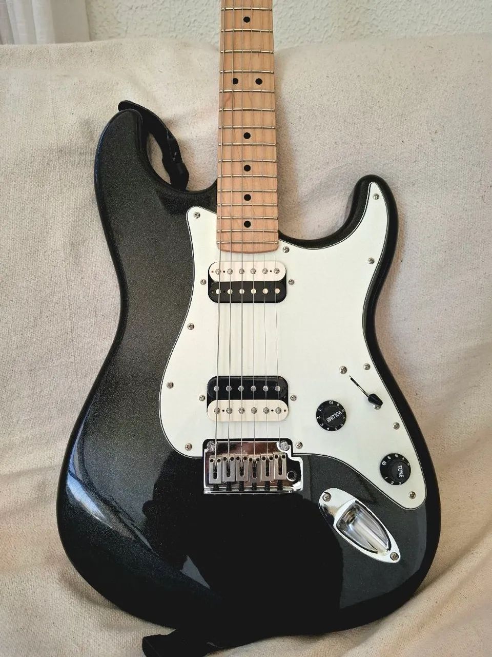Guitarra Squier by fender série contemporary - Foto 4