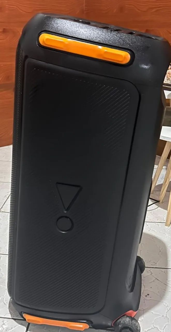 Caixa de som jbl 710 Partybox - Foto 3
