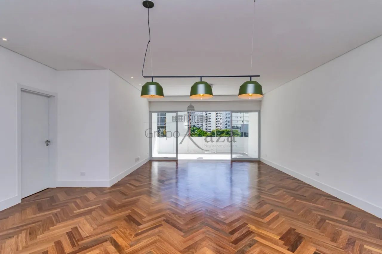 Apartamento - Higienópolis - 3 Dormitórios - 202m²