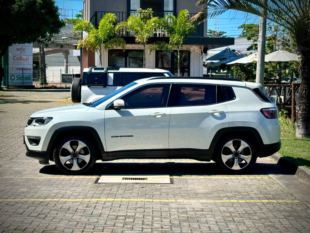 Jeep Compass Longitude 2.0 4X2 Flex 16V Aut. 2017 - Foto 3