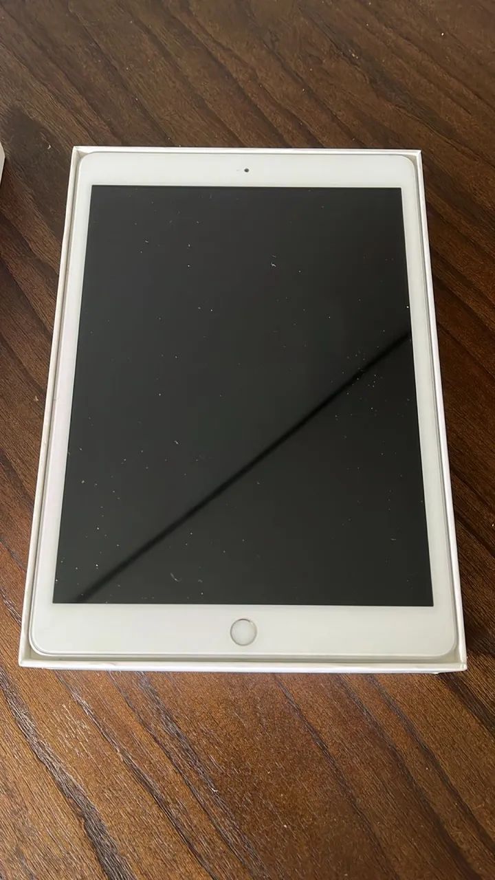 Ipad 7 geração 32gb - Tablets e E-Readers - Santo Antônio