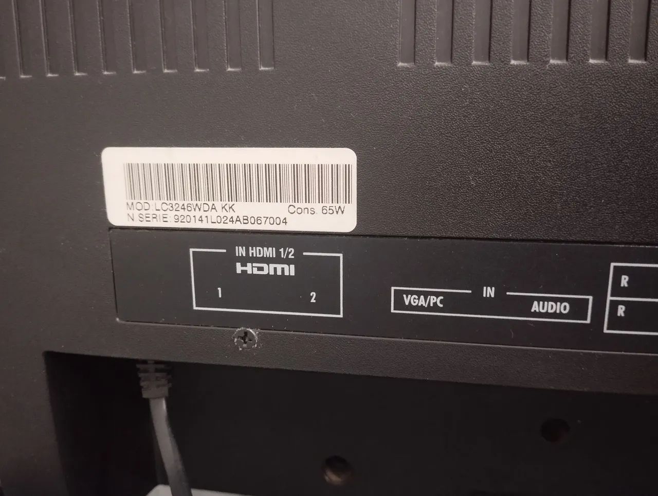 Vendo tv Semp 32 polegadas (não é smart) - Foto 2