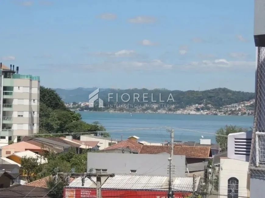 Apartamento à venda com 03 dormitórios, sendo 01 suíte no Abraão - Florianópolis - Foto 3