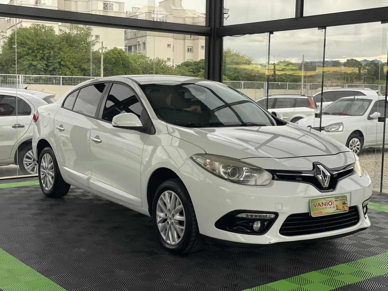 Renault Fluence Sed. Dynamique 2.0 16V Flex Aut. 2016 - Foto 3