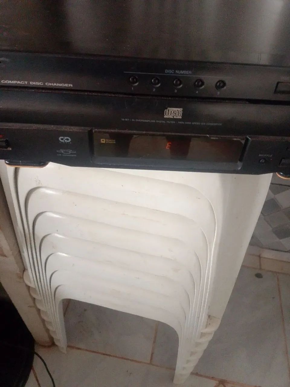 Cd player Gradiente CDC-AT  -SUCATA 