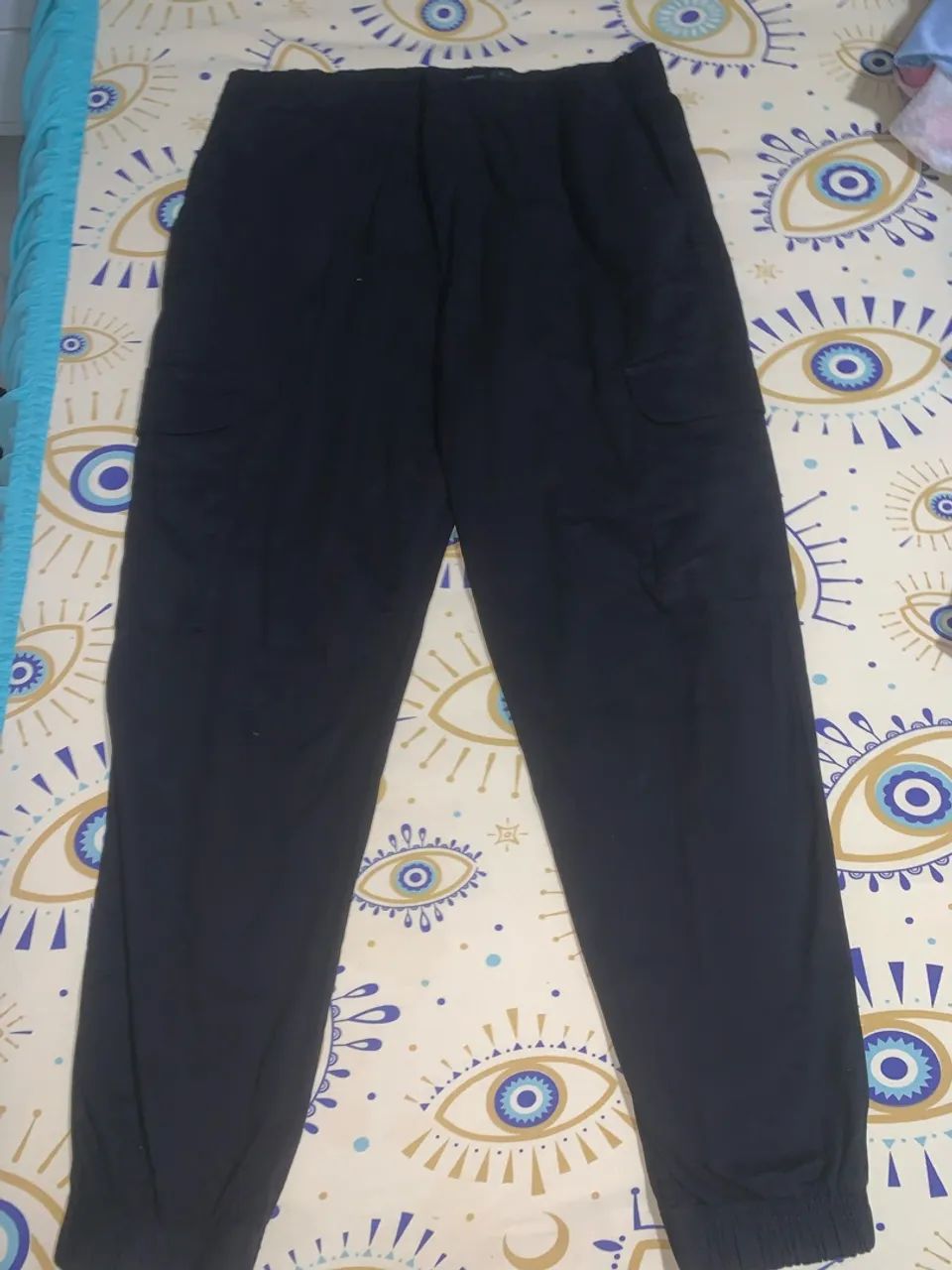 calça jogger cargo preta  - Foto 3