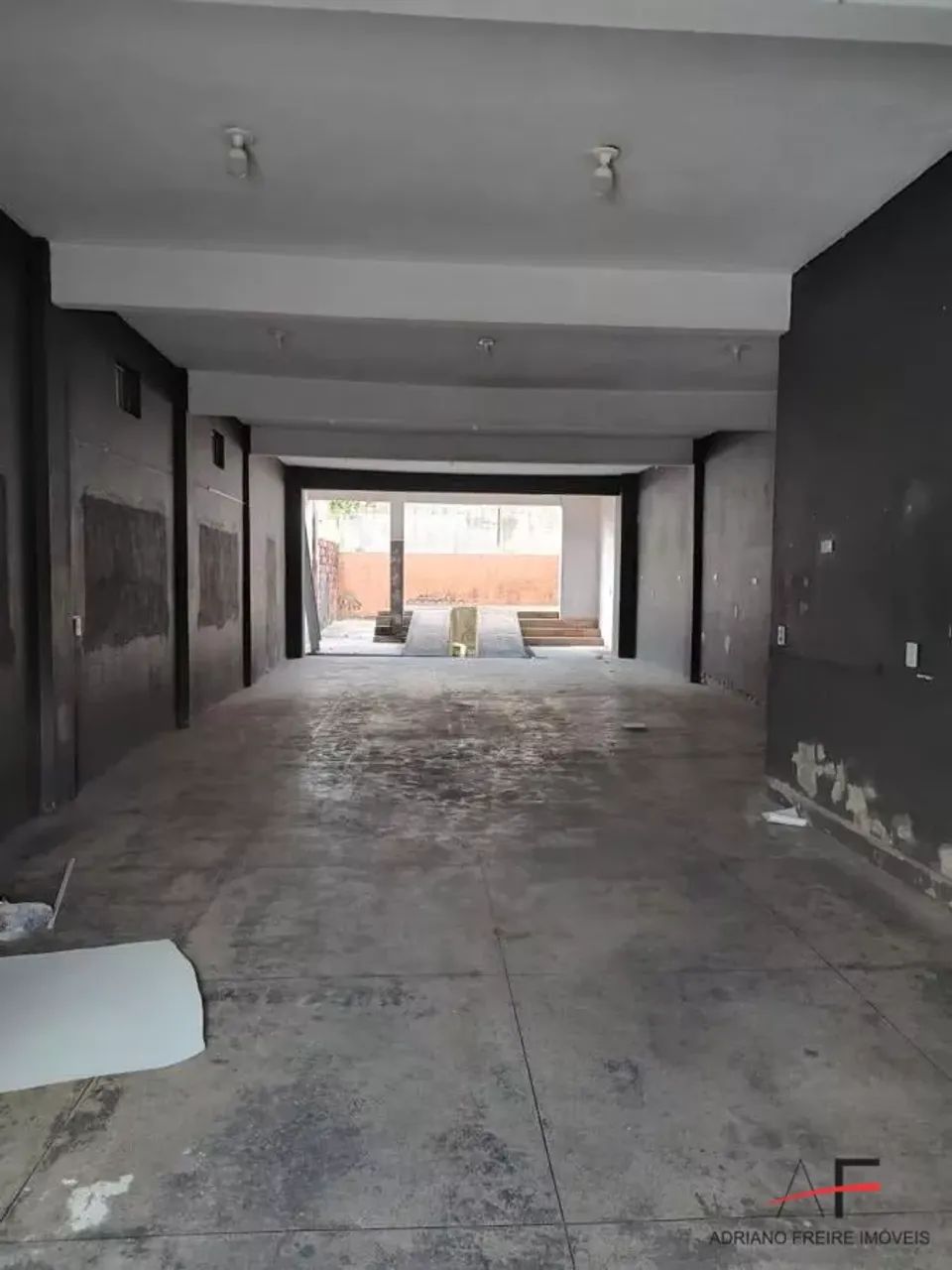 Excelente Ponto Comercial para Venda no Siqueira - Foto 3