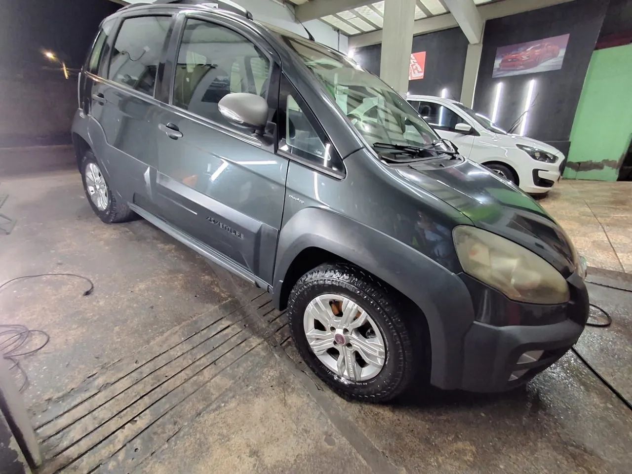 Fiat Idea Adv./ Adv.lock.dualogic 1.8 Flex 5P 2012 - Foto 3