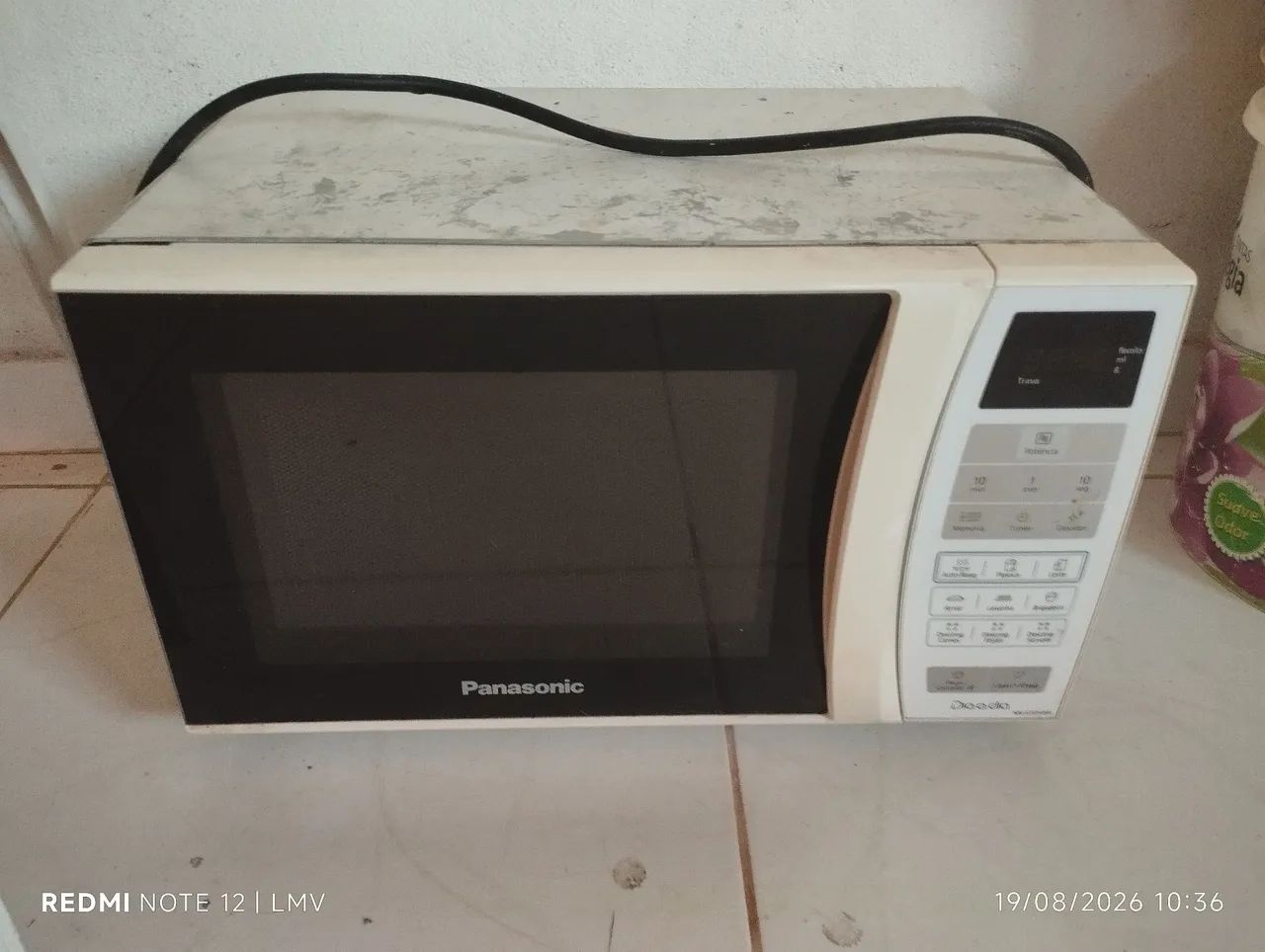Vende se Microondas com defeito