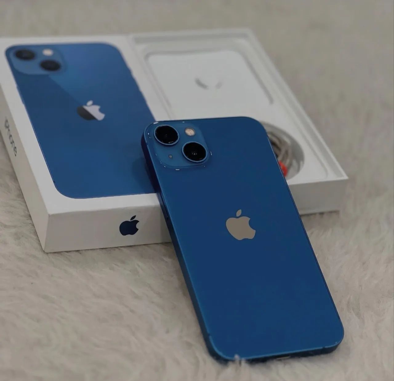iPhone 13 azul 128 GB 6 meses Garantis 