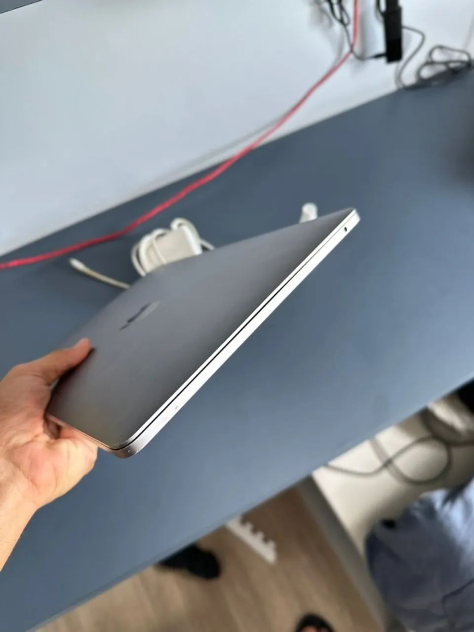MacBook Pro 13" (2017) Silver  Intel i5 - 8GB RAM - 128GB SSD - Foto 3