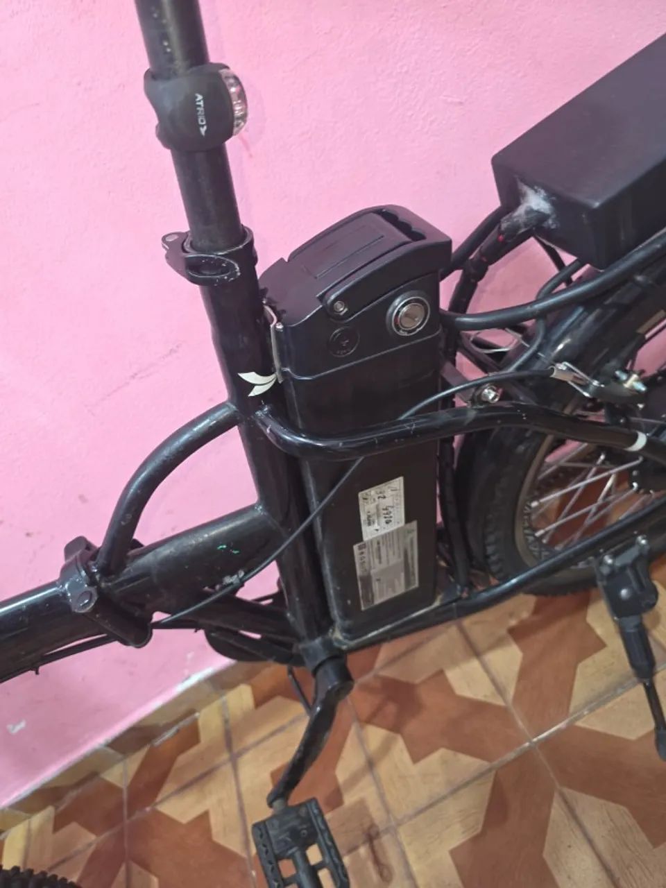  Bicicleta Eletrica dobrável  - Foto 2