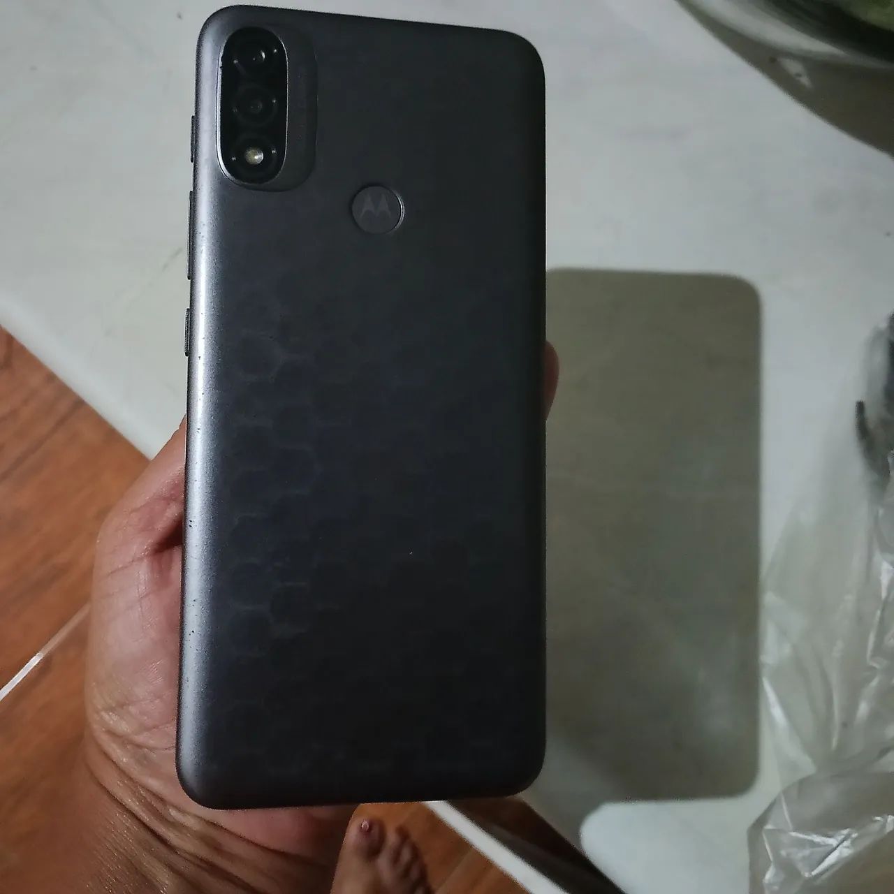 Vende-se celular Motorola moto e 20 - Foto 3