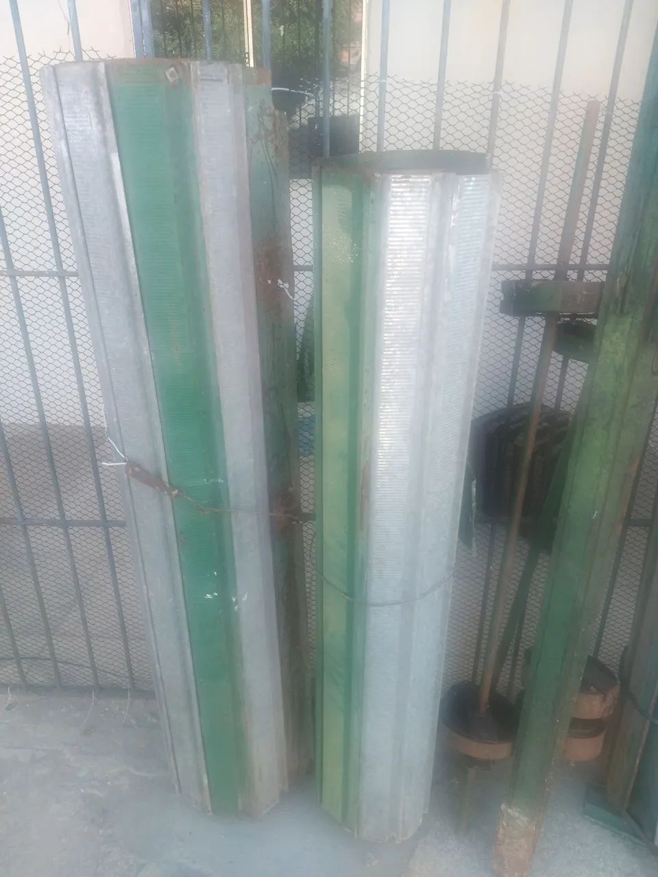 3 Porta de Enrolar completa com as molas  - Foto 4