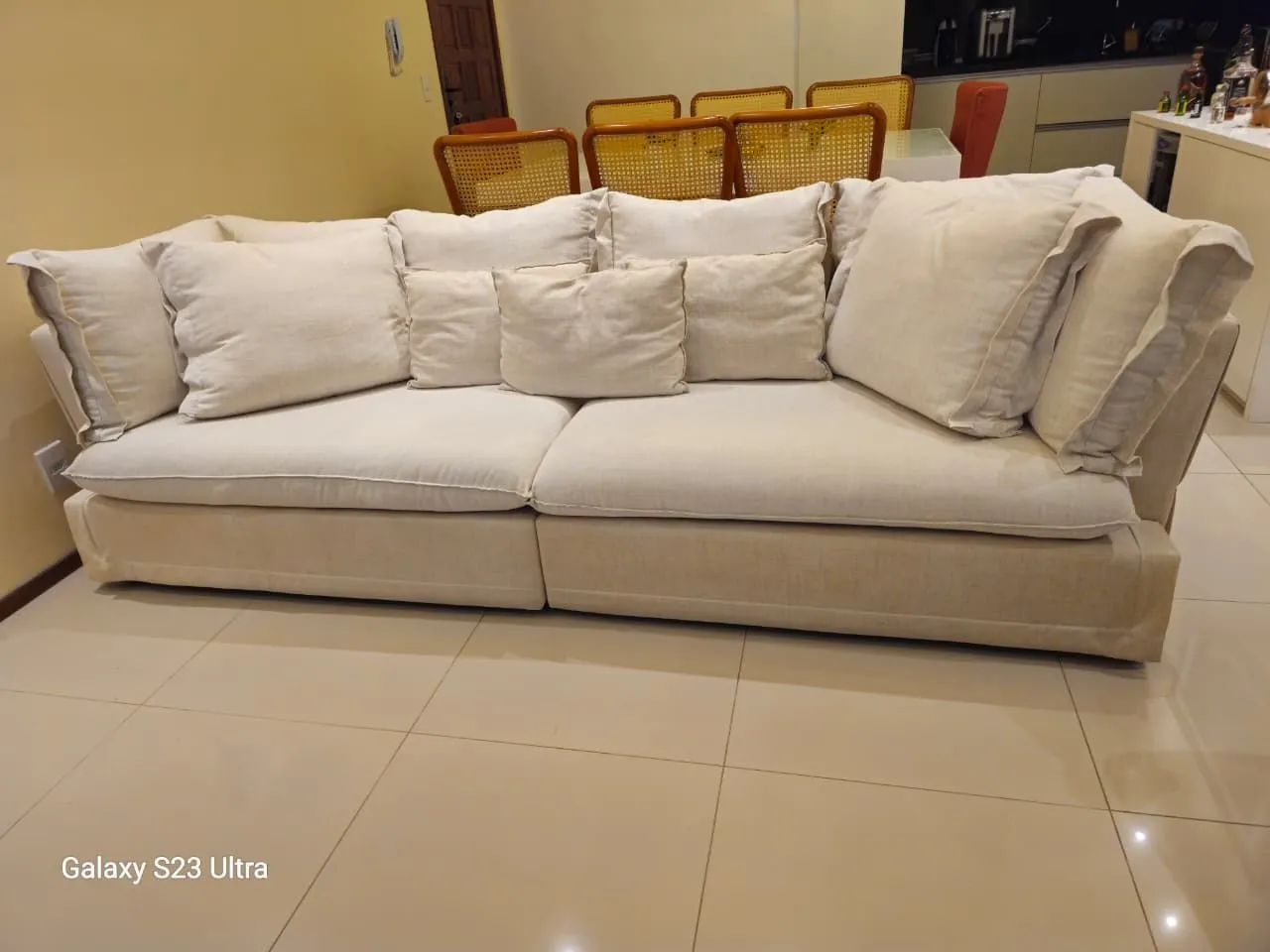 Sofá 5 lugares em linho cru.  - Foto 4