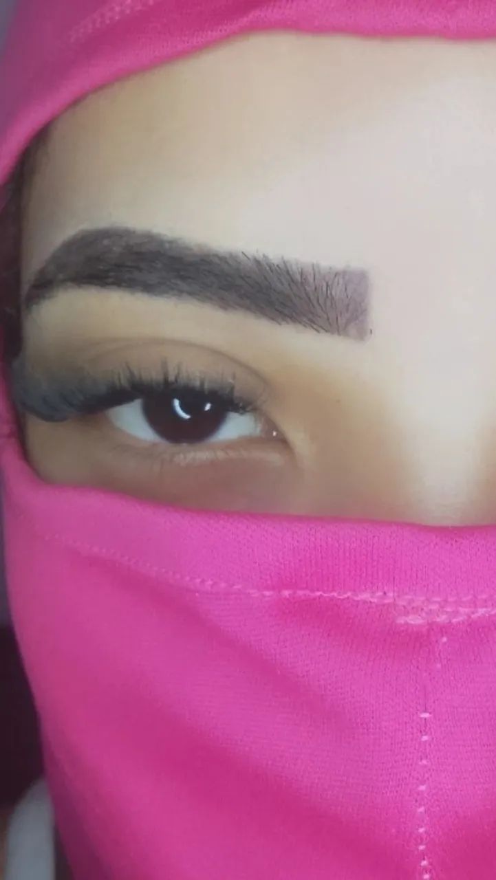 Trabalho com extensão de cílios  e sombrancelha  - Foto 2