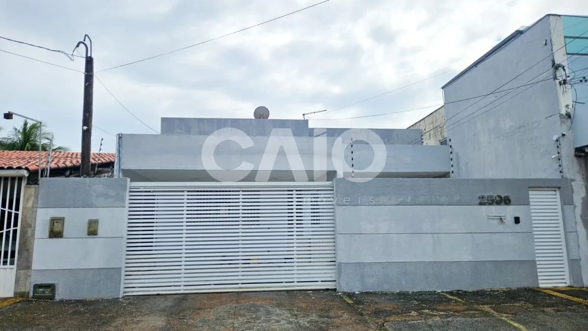 Casa em Lagoa Nova