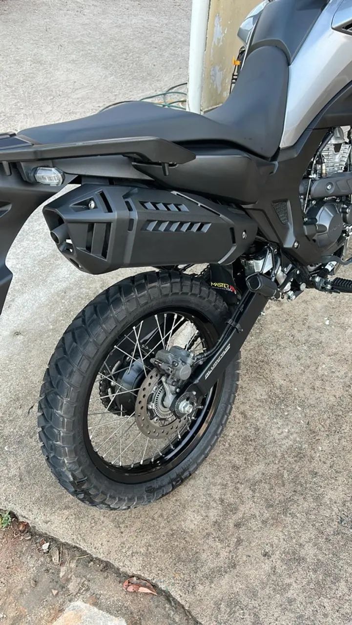 Sahara 300 2025 EXTRA - Foto 5