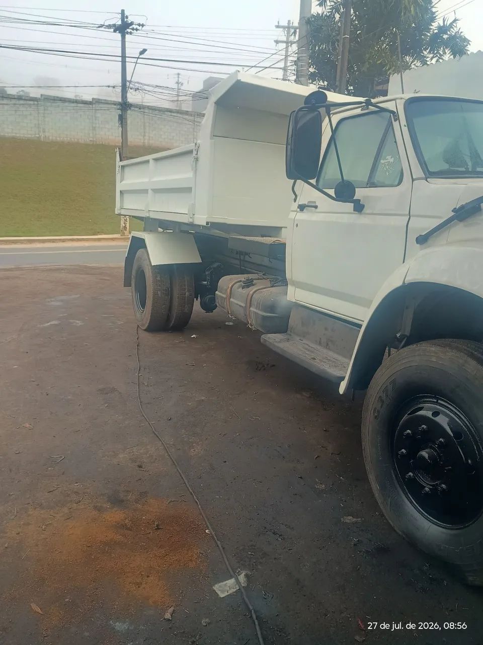 Caminhão toco caçamba  - Foto 3