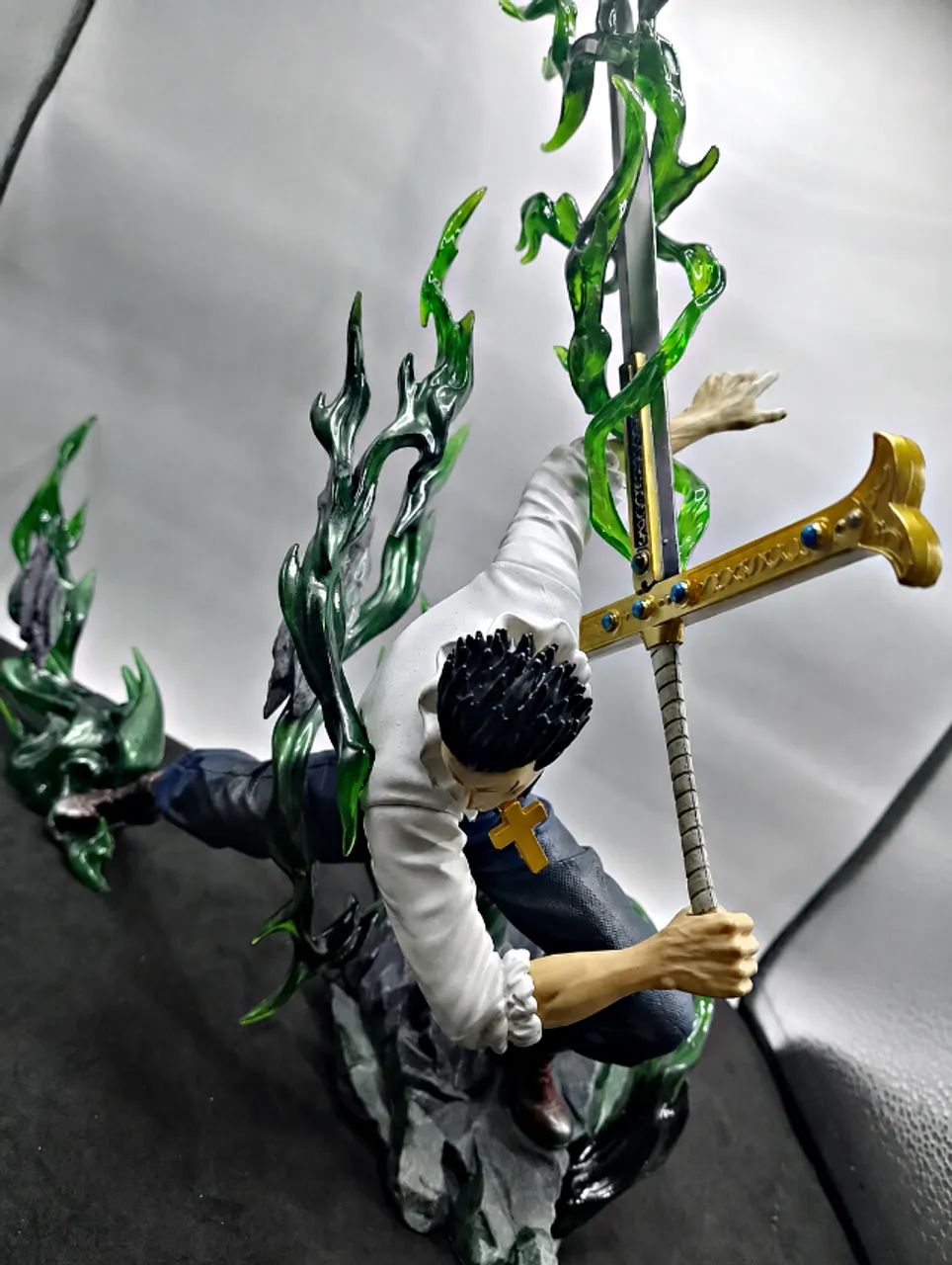 Dracule Mihawk 35cm - One Piece Figure Colecionável - Foto 3