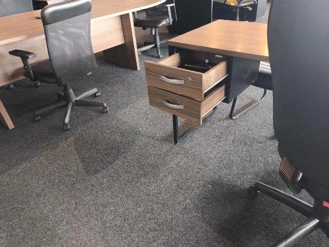 Mesa de Escritório em L Escrivaninha - 0,75x1,50x1,50x0,60cm - ENTREGAS EM ATÉ 24h!! - Foto 2