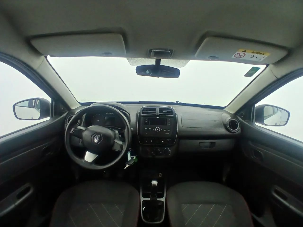 Renault Kwid 1.0 Zen, foto 15 de 18