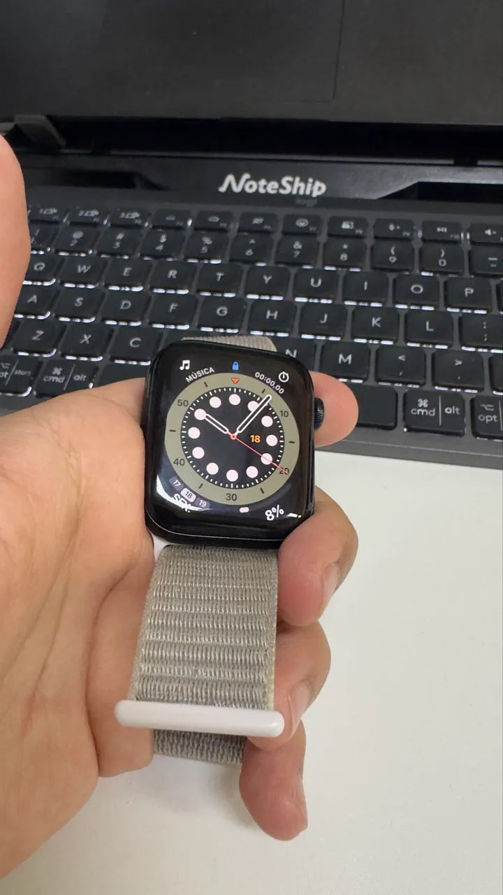Apple Watch SE 2 44mm - Foto 2